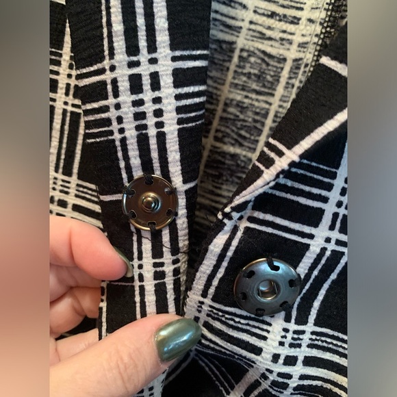 LF Lightweight Plaid Black And White Woman’s Coat NWT Size 14 100% Polyester - Picture 8 of 13